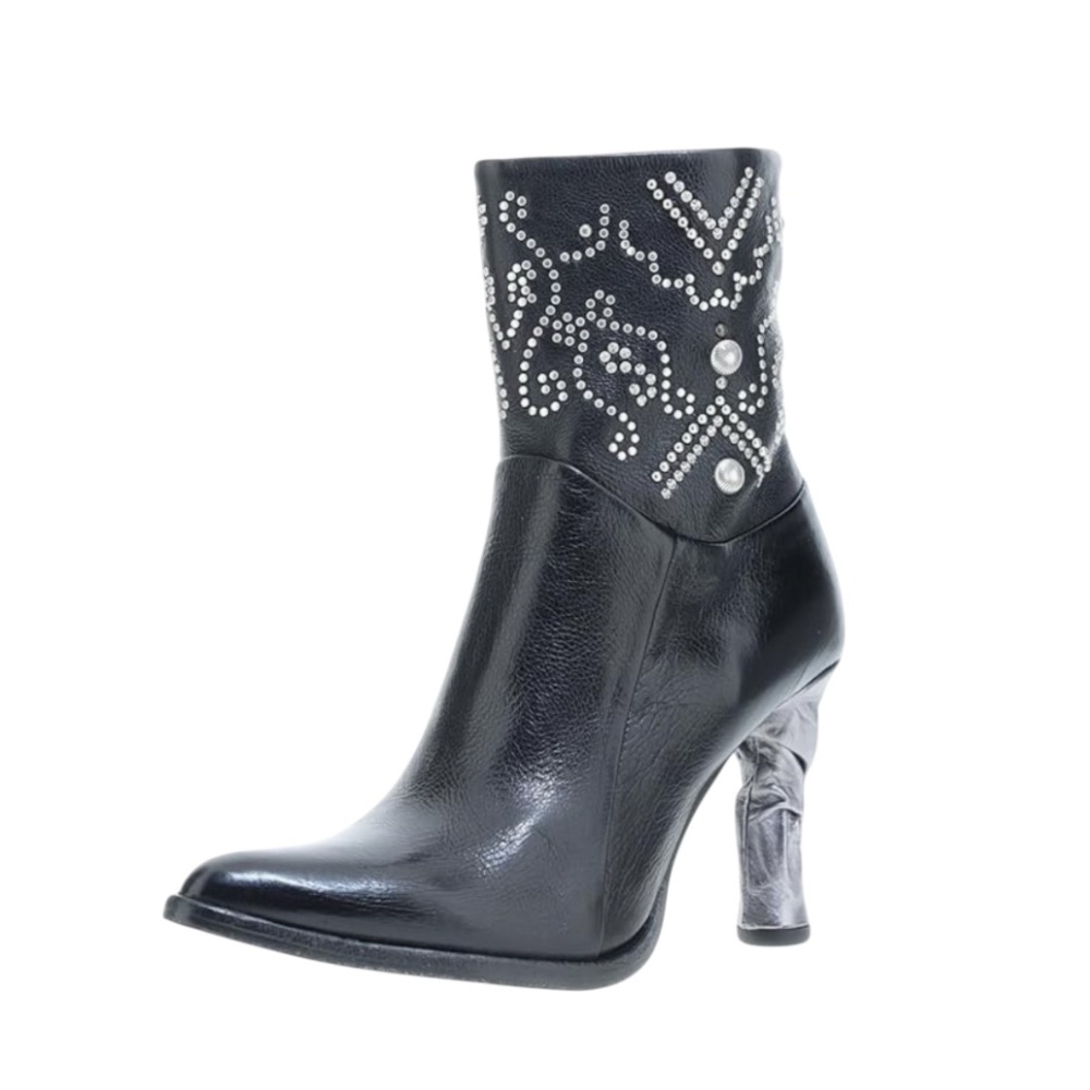 A.S. 98 LEATHER STUDDED BLACK BOOTS SIZE EU 39, US 9